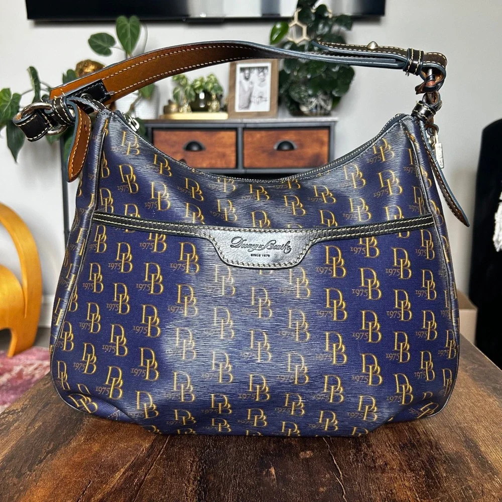 Dooney & Bourke Collins 1975 Signature Brown Leather Shoulder Bag Hobo Navy Blue